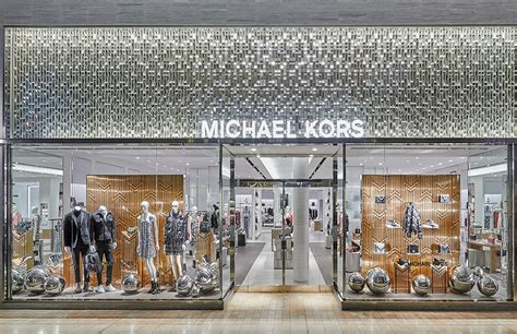 michael kors canada head office.